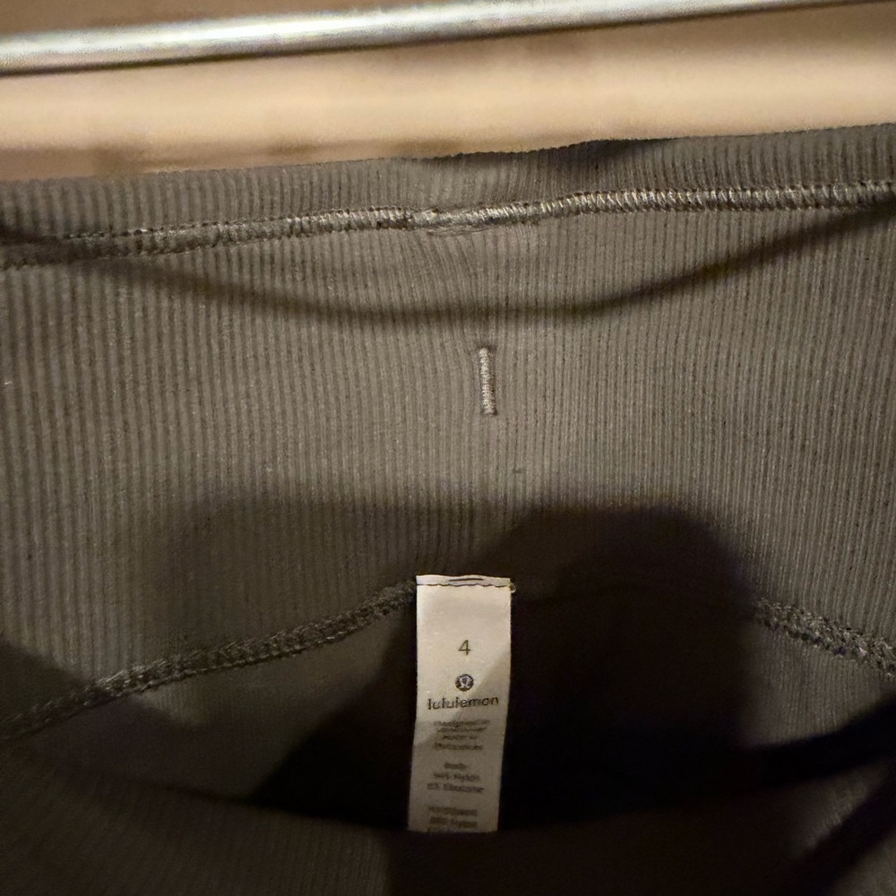 lululemon athletica Olive Green Joggers - Picture 3 of 6